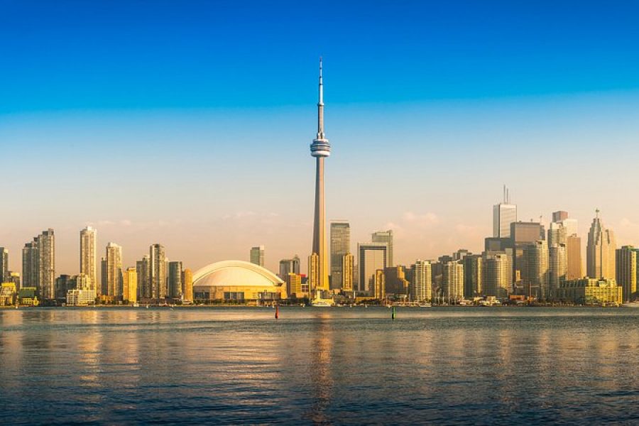 Toronto Holiday Package